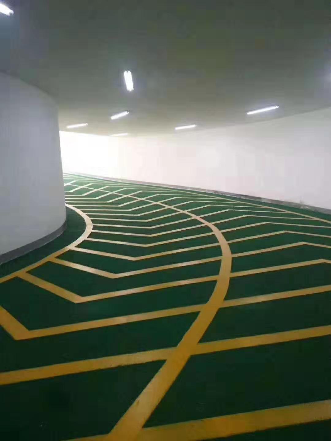 無震止滑坡道