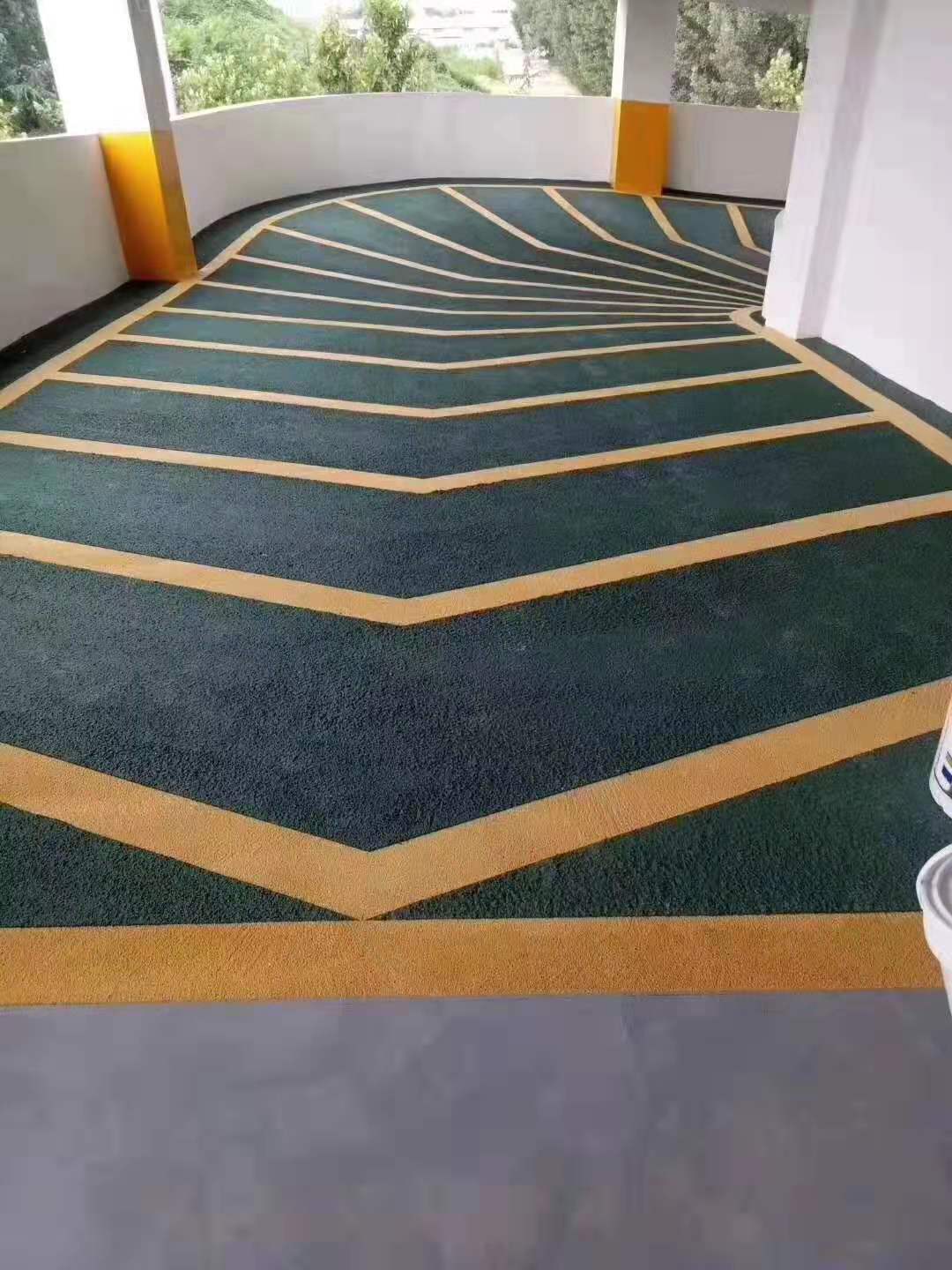 無震動止滑坡道