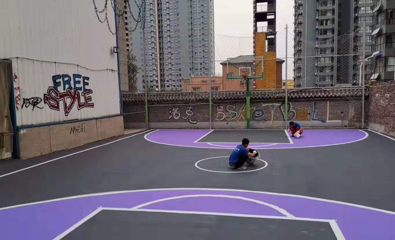 球場地坪